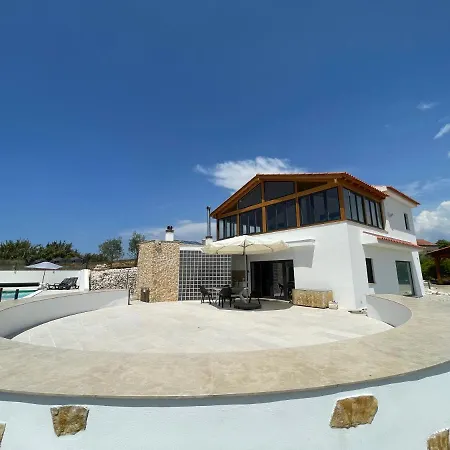 Baiuca Holiday home *